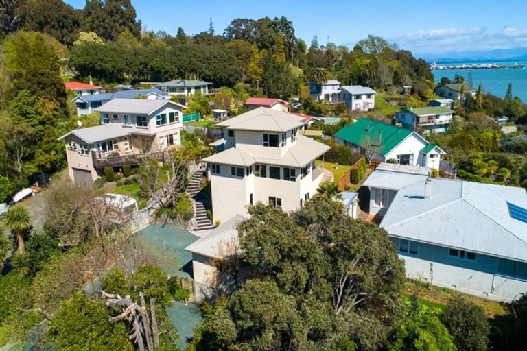 Photo of property in 16 Brooklands Road, Atawhai, Nelson, 7010