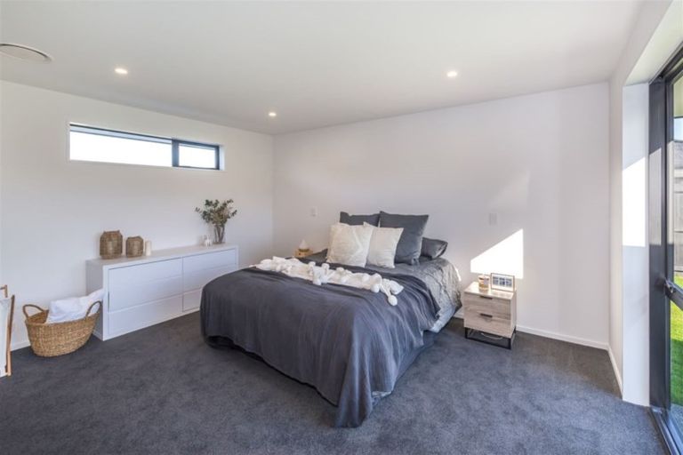 Photo of property in 74 Aviemore Drive, Marshland, Christchurch, 8083