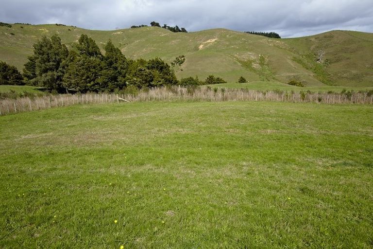 Photo of property in 70 Haul Road, Tahekeroa, Kaukapakapa, 0873