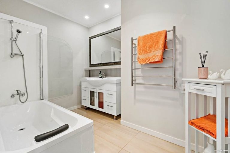 Photo of property in 13 Clark Road, Pahurehure, Papakura, 2113