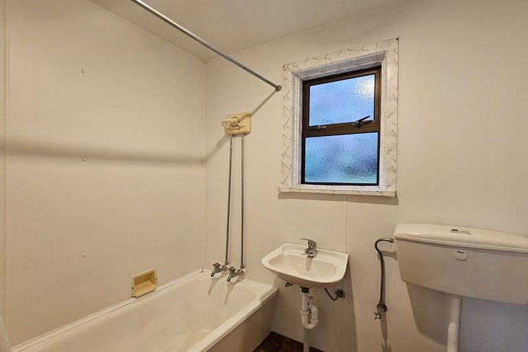 Photo of property in 48 Buckley Road, Southgate, Wellington, 6023