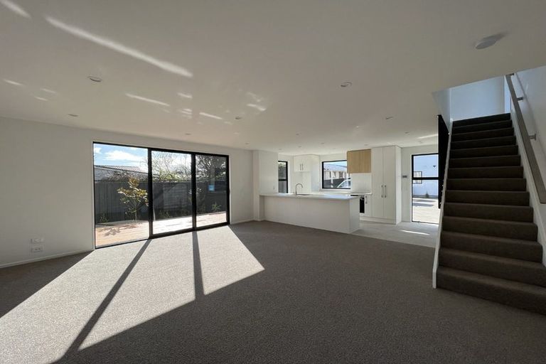 Photo of property in 2/80 Mackworth Street, Woolston, Christchurch, 8062