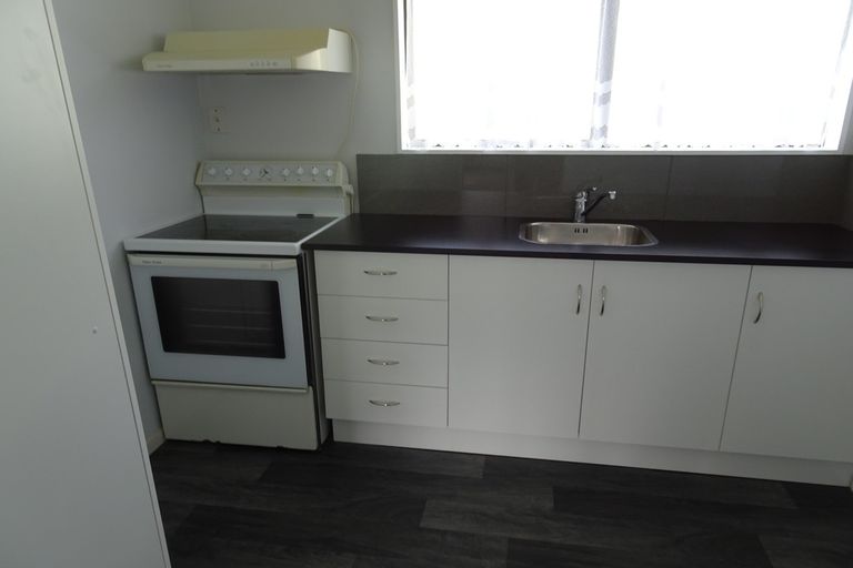 Photo of property in 52b Pohutukawa Drive, Owhata, Rotorua, 3010