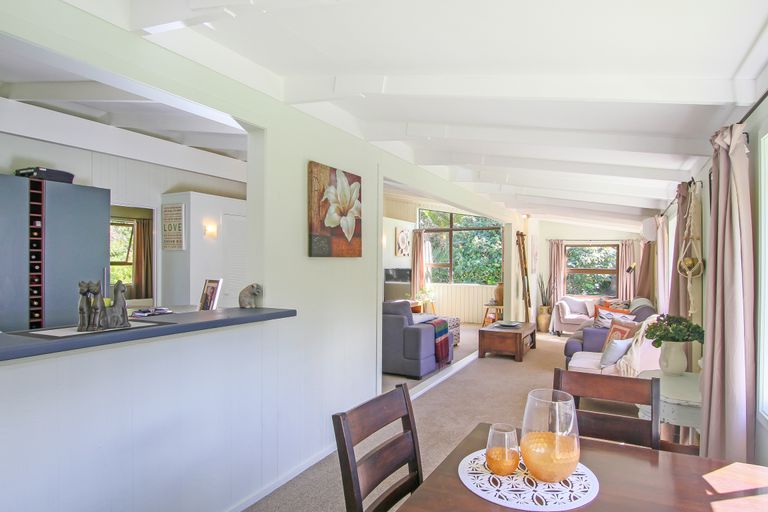 Photo of property in 45 Wiroa Road, Kerikeri, 0293