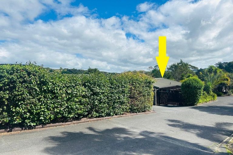 Photo of property in Cedar Court, 3/1 Ash Grove Circle, Haruru, 0204