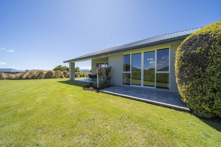 Photo of property in 56 Hawea Place, Te Anau, 9600