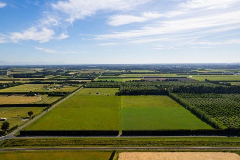 Photo of property in 42 West Melton Road, Rolleston, 7675