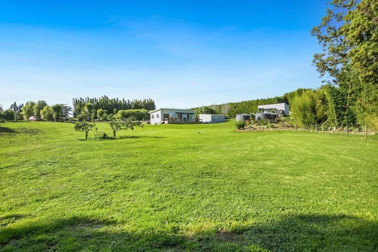 Photo of property in 76 Riddell Road, Kerikeri, 0230