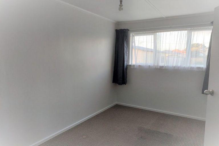Photo of property in 5 List Street, Welbourn, New Plymouth, 4310