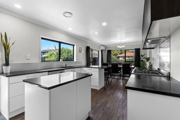 Photo of property in 2a Garthwood Road, Hillcrest, Hamilton, 3216