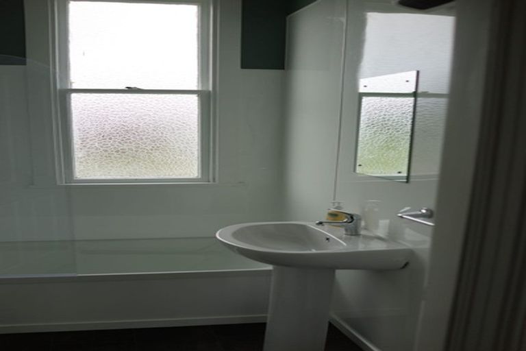 Photo of property in 8 Argyle Street, Mornington, Dunedin, 9011