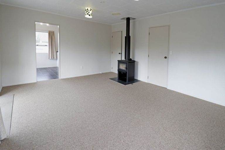 Photo of property in 12 Sunline Place, Ngongotaha, Rotorua, 3010