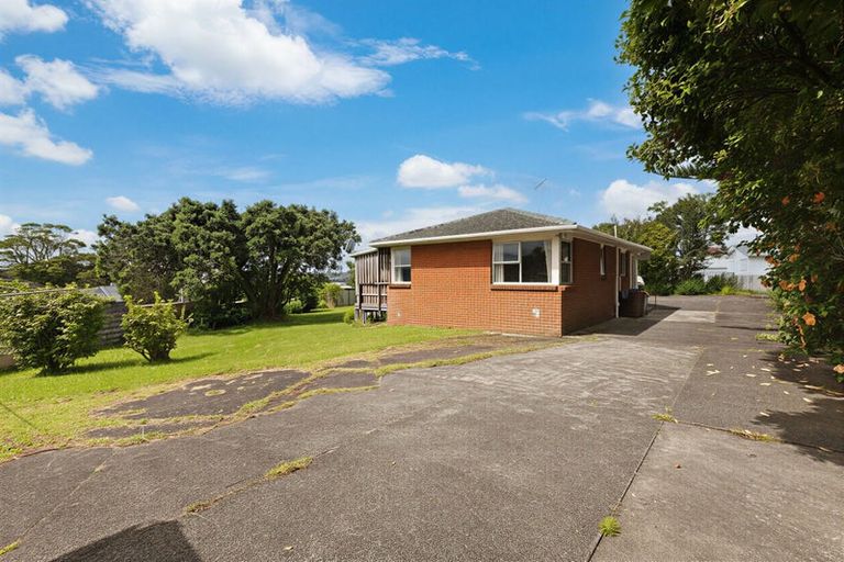 Photo of property in 10 Avalon Place, Glenfield, Auckland, 0629