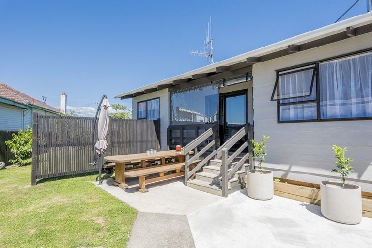 Photo of property in 68a Hokio Beach Road, Levin, 5510
