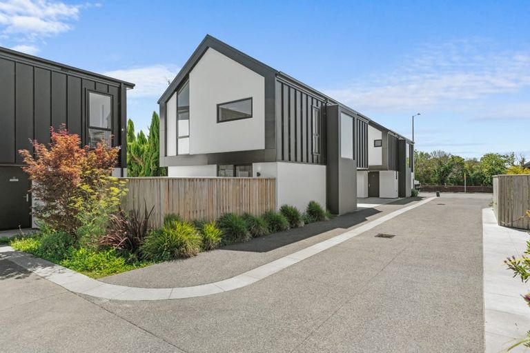 Photo of property in 12/143 Cranford Street, St Albans, Christchurch, 8014