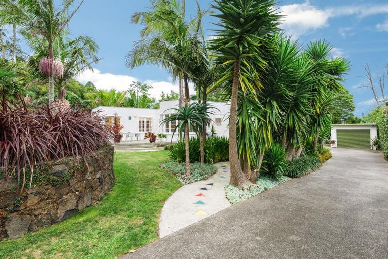 Photo of property in 886 Mount Eden Road, Three Kings, Auckland, 1024