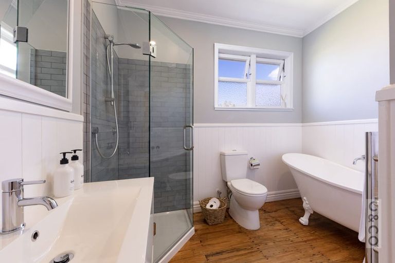 Photo of property in 10 Princes Street, Riverhead, 0820