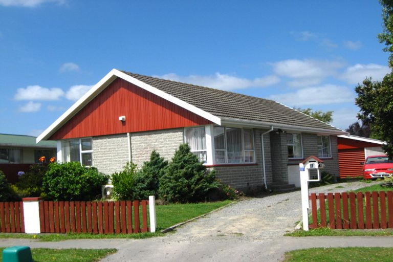 Photo of property in 18 Barrowclough Street, Hoon Hay, Christchurch, 8025