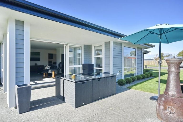 Photo of property in 3 Mcquillan Avenue, Woodend, 7610