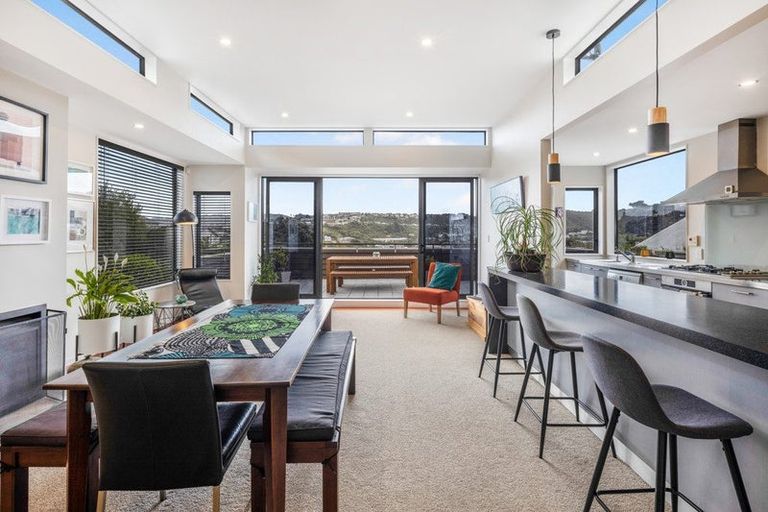 Photo of property in 13a Townsend Road, Miramar, Wellington, 6022