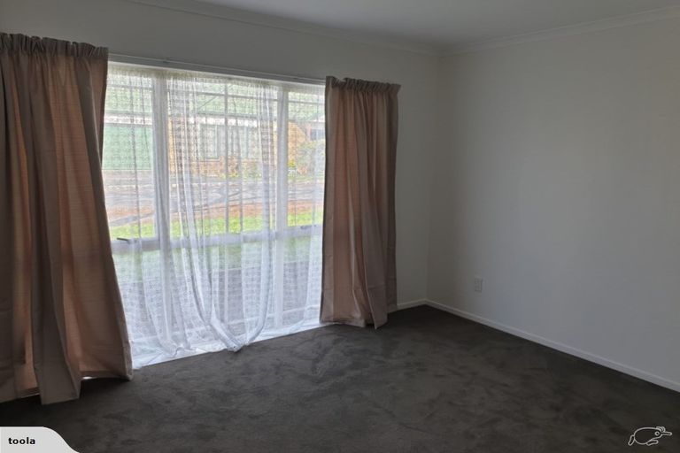 Photo of property in 14 Kilmarnock Avenue, Ranui, Auckland, 0612