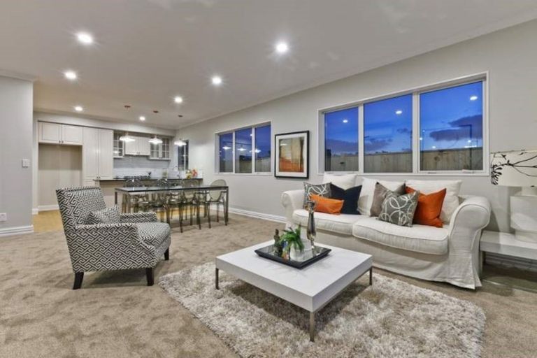 Photo of property in 25 Turutu Place, Long Bay, Auckland, 0630