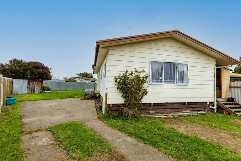 Photo of property in 14a Totara Street, Waipukurau, 4200