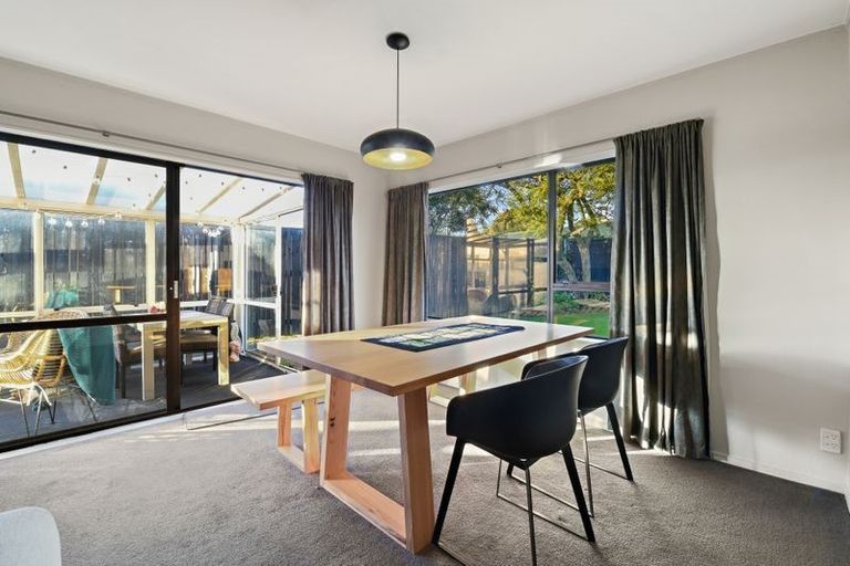 Photo of property in 2/3 Skilling Place, Farm Cove, Auckland, 2012