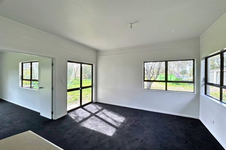 Photo of property in 191 Popes Road, Takanini, 2105