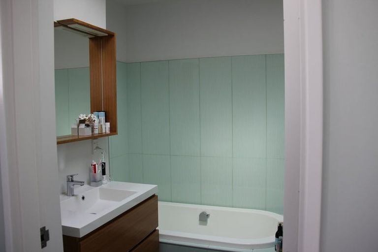 Photo of property in 45 Austin Street, Mount Victoria, Wellington, 6011