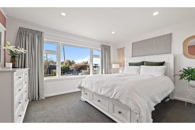 Photo of property in 41 Burwood Road, Burwood, Christchurch, 8083