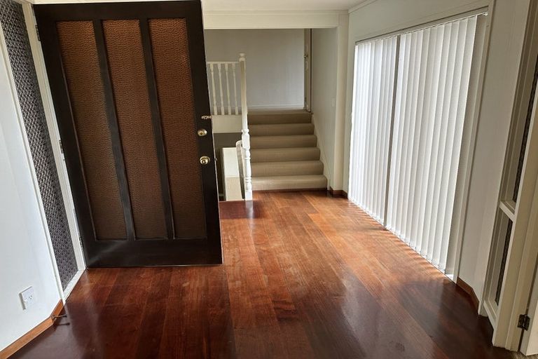 Photo of property in 400 Redoubt Road, Totara Park, Auckland, 2019