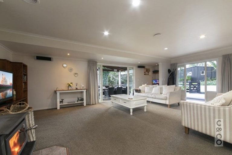 Photo of property in 202 Rapson Road, Kaukapakapa, 0871