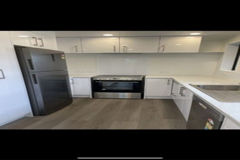 Photo of property in 32 Kapiti Road, Paraparaumu, 5032