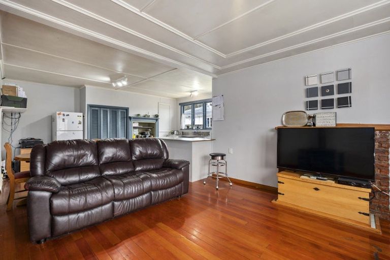 Photo of property in 14 Hillsview Crescent, Taumarunui, 3920