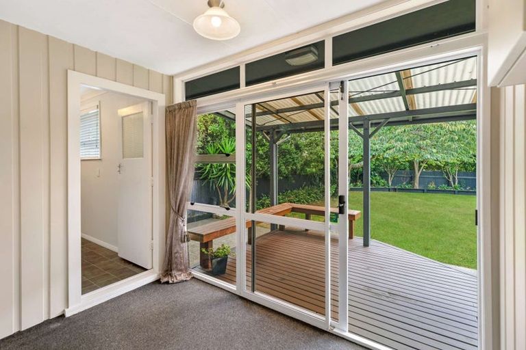 Photo of property in 56 Windsor Street, Terrace End, Palmerston North, 4410