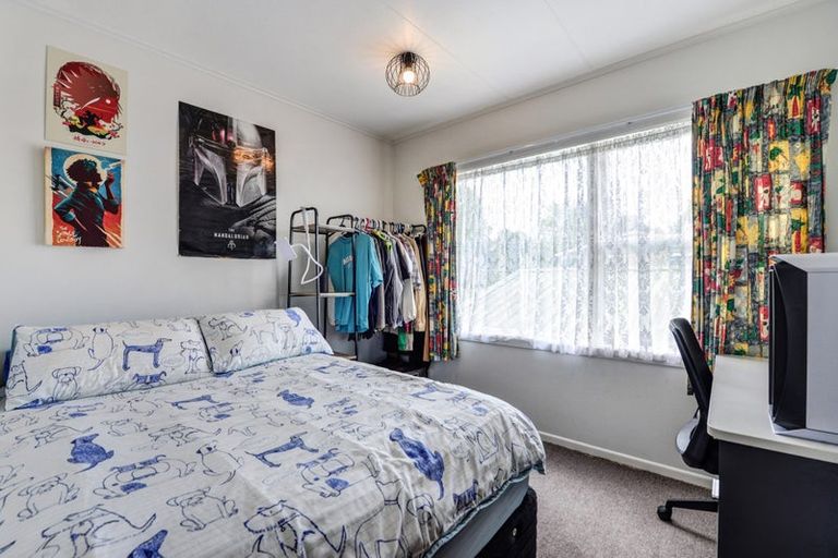 Photo of property in 9 Lorraine Place, Glenview, Hamilton, 3206