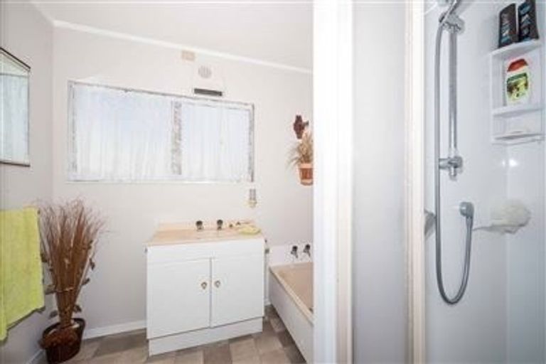 Photo of property in 3 Tamatea Drive, Snells Beach, 0920