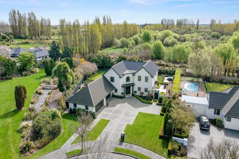 Photo of property in 51 Lewisham Park, St Albans, Christchurch, 8052