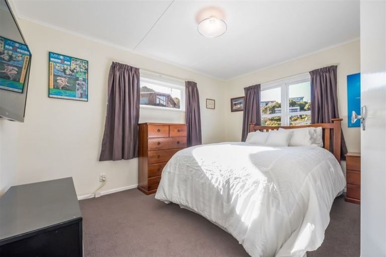 Photo of property in 3 Aspen Grove, Maungaraki, Lower Hutt, 5010