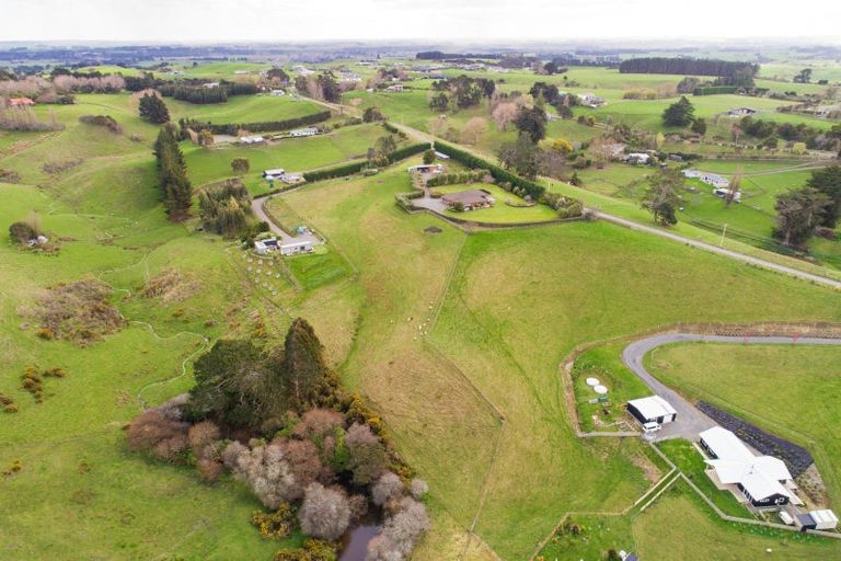 Photo of property in 91 Kimber Street, Halcombe, Feilding, 4779