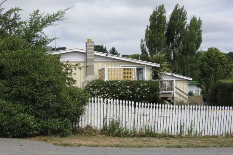 Photo of property in 150 Marine Drive, Diamond Harbour, Lyttelton, 8971