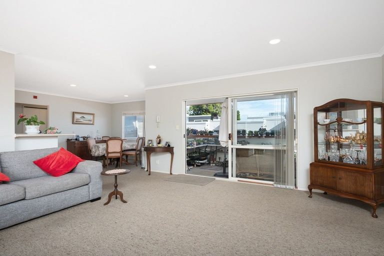 Photo of property in 4/23 Third Avenue, Tauranga, 3110