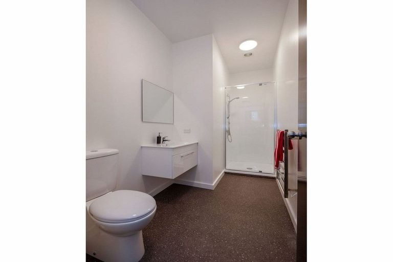 Photo of property in 274 Oxford Street, South Dunedin, Dunedin, 9012