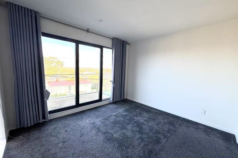 Photo of property in 15 Correa Court, Goodwood Heights, Auckland, 2105