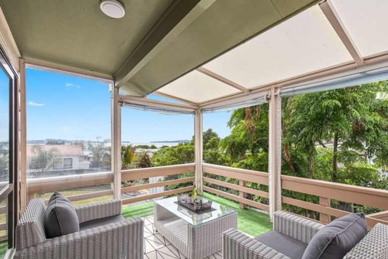 Photo of property in 18 Kawau View Road, Snells Beach, 0920