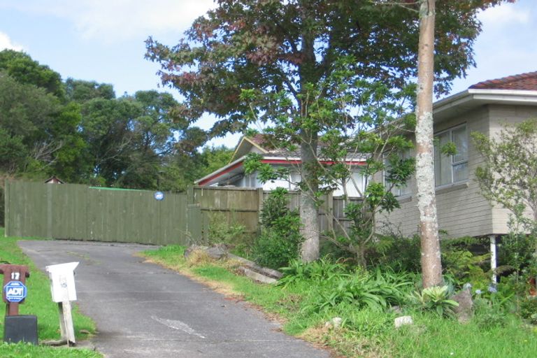 Photo of property in 1/15 Seabar Place, Glen Eden, Auckland, 0602