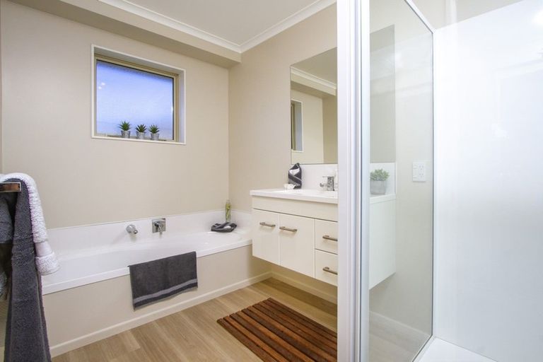 Photo of property in 14 Ernest Place, Brightwater, 7022