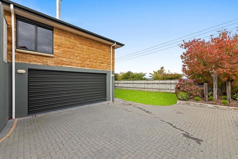 Photo of property in 34 Kinder Street, Acacia Bay, Taupo, 3330