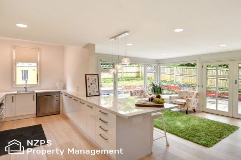 Photo of property in 307 York Place, Dunedin Central, Dunedin, 9016